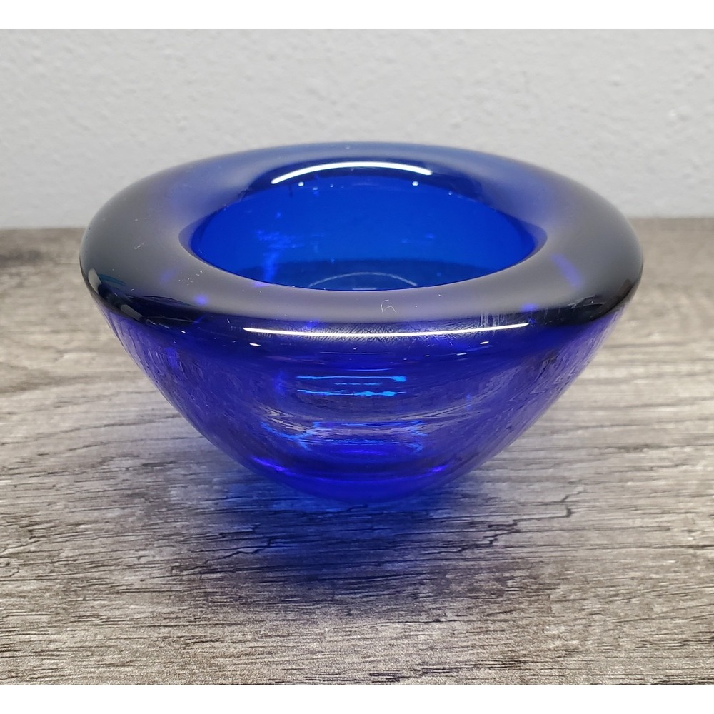 Vintage Kosta Boda Art Glass Votive Heavy Candle Holder Cobalt Blue 4"‎ EUC
